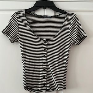 Brandy Melville one size black and white striped shirt